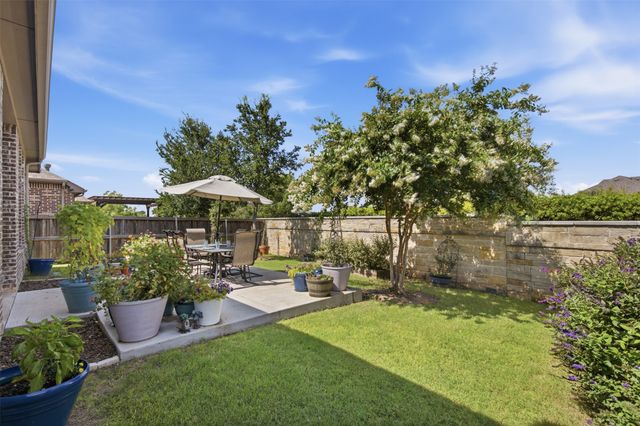 8028 Deep Water Cove, Mckinney, TX 75071