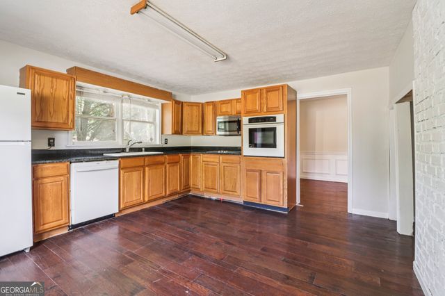 3664 Fence Road, Auburn, GA 30011