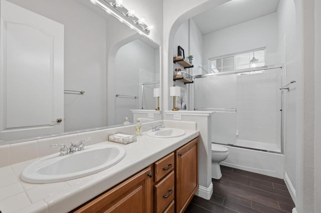 9313 Eagle Springs Pl, Roseville, CA 95747