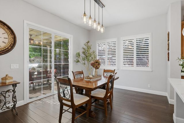 9313 Eagle Springs Pl, Roseville, CA 95747