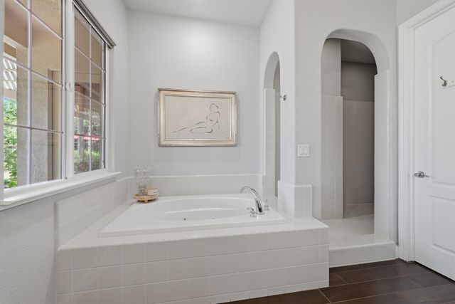 9313 Eagle Springs Pl, Roseville, CA 95747
