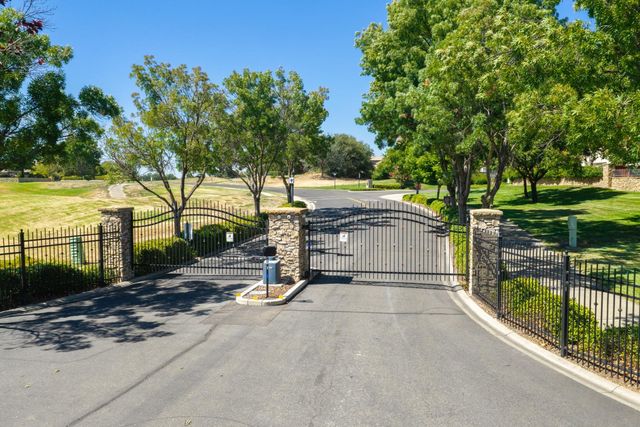 9313 Eagle Springs Pl, Roseville, CA 95747