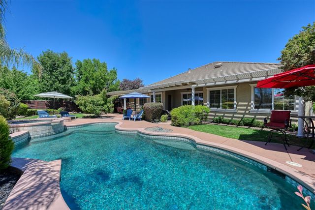 9313 Eagle Springs Pl, Roseville, CA 95747