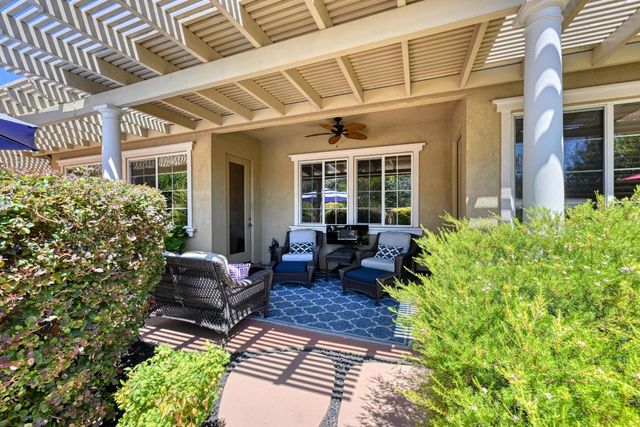 9313 Eagle Springs Pl, Roseville, CA 95747