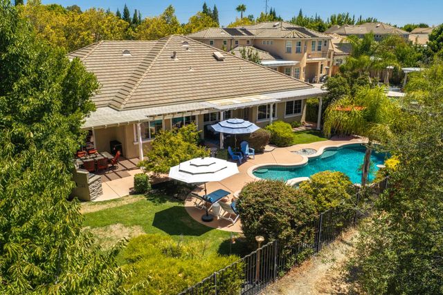 9313 Eagle Springs Pl, Roseville, CA 95747
