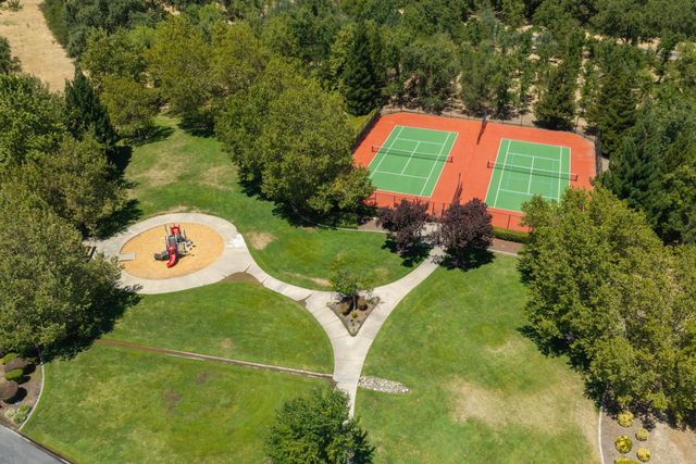 9313 Eagle Springs Pl, Roseville, CA 95747