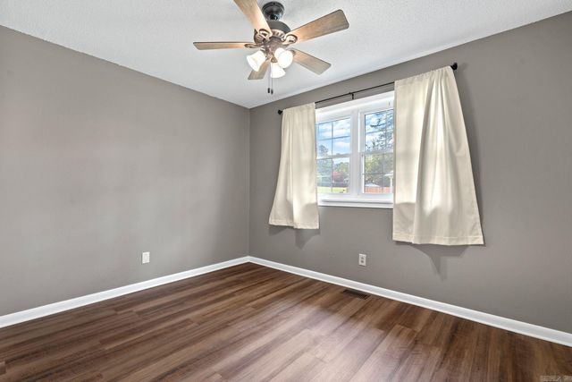 117 Kingsbrook Street, Hot Springs, AR 71901