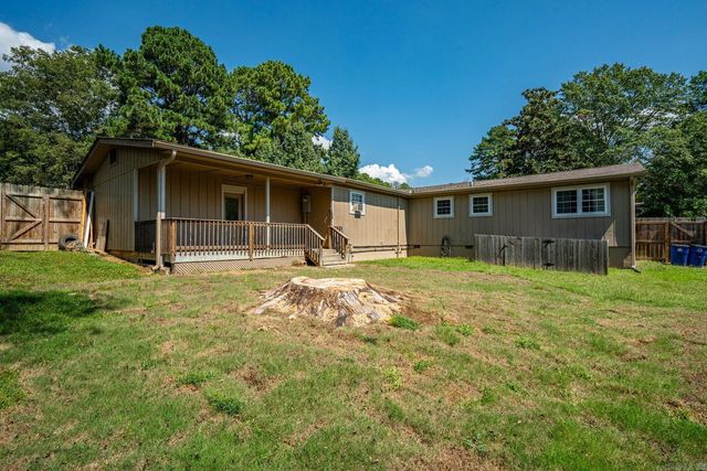 117 Kingsbrook Street, Hot Springs, AR 71901