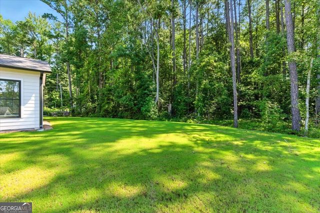 1134 Low Water Crossing NW, Acworth, GA 30101