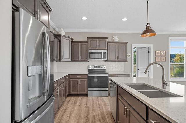 6607 Riverrun Lane, Delaware, OH 43015