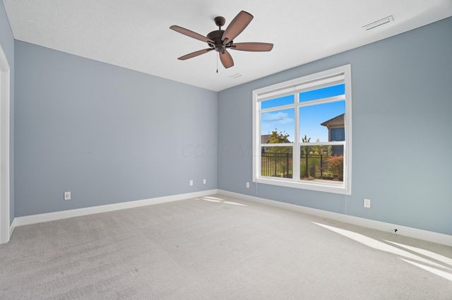 6607 Riverrun Lane, Delaware, OH 43015