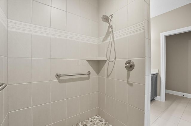 6607 Riverrun Lane, Delaware, OH 43015