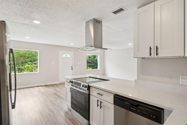 330 MARJORIE BOULEVARD, Longwood, FL 32750