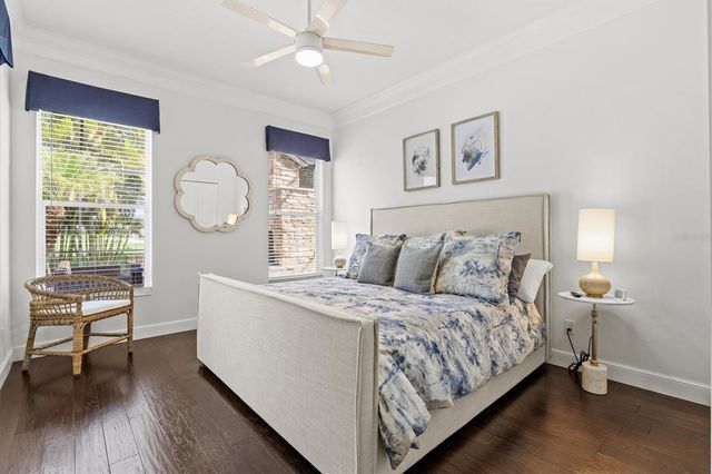 7305 LINKS COURT, Sarasota, FL 34243