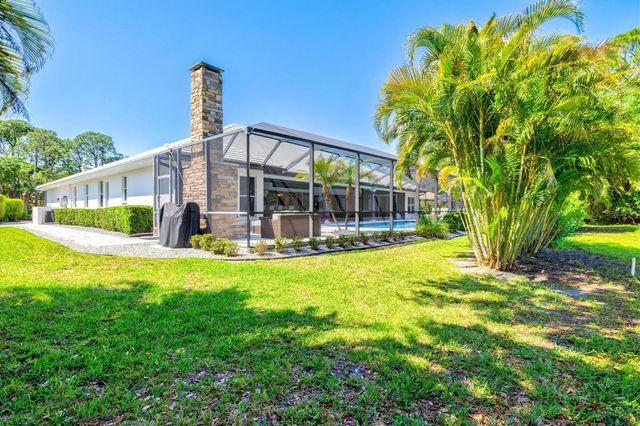 7305 LINKS COURT, Sarasota, FL 34243