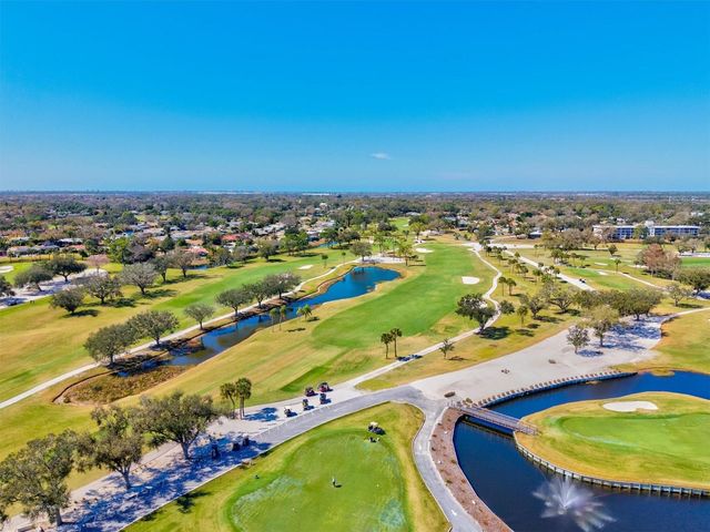 7305 LINKS COURT, Sarasota, FL 34243