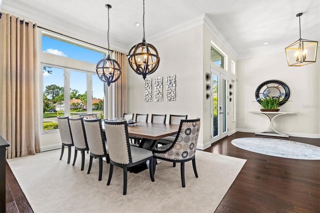 7305 LINKS COURT, Sarasota, FL 34243