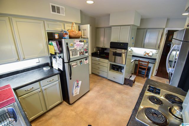 8 TERRIWOOD DRIVE, Tuscaloosa, AL 35401