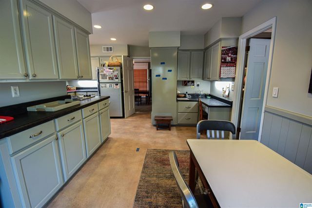 8 TERRIWOOD DRIVE, Tuscaloosa, AL 35401