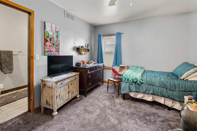 24 S GOULD STREET, Fond Du Lac, WI 54935