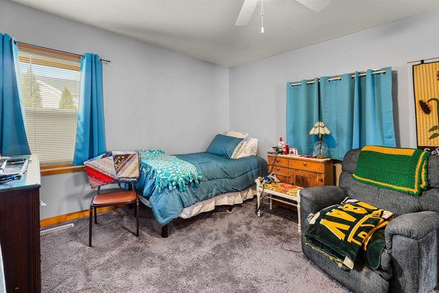 24 S GOULD STREET, Fond Du Lac, WI 54935