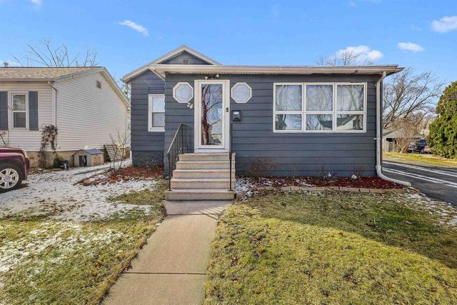 24 S GOULD STREET, Fond Du Lac, WI 54935