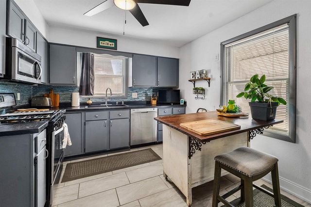 24 S GOULD STREET, Fond Du Lac, WI 54935