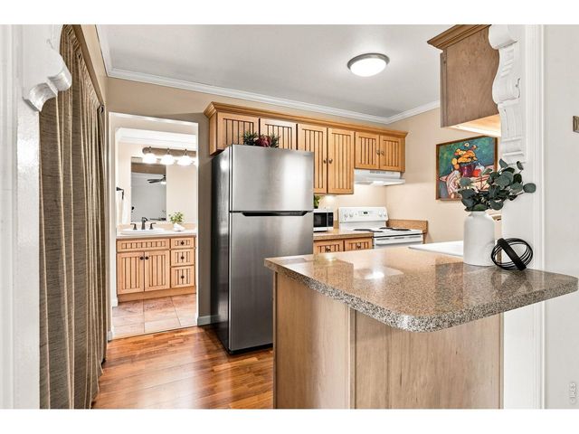 2227 Canyon Blvd A-411, Boulder, CO 80302