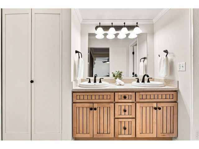 2227 Canyon Blvd A-411, Boulder, CO 80302