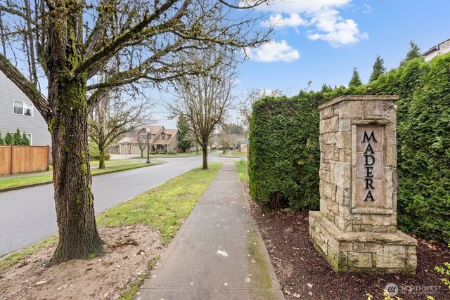 3148 Red Fern Dr NW, Olympia, WA 98502