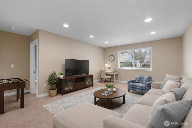 3148 Red Fern Dr NW, Olympia, WA 98502