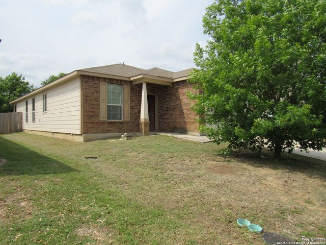 9119 Crown Silver, San Antonio, TX 78254