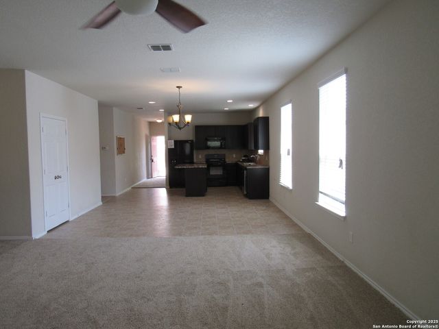 9119 Crown Silver, San Antonio, TX 78254