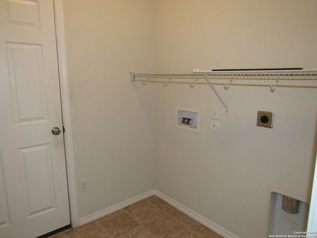 9119 Crown Silver, San Antonio, TX 78254