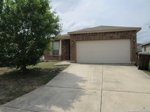 9119 Crown Silver, San Antonio, TX 78254