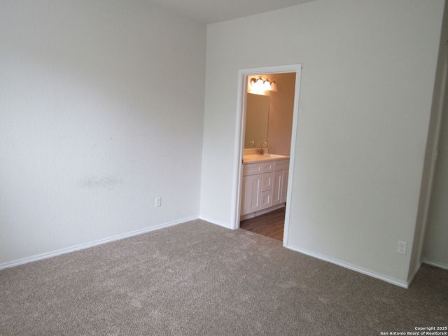 9119 Crown Silver, San Antonio, TX 78254
