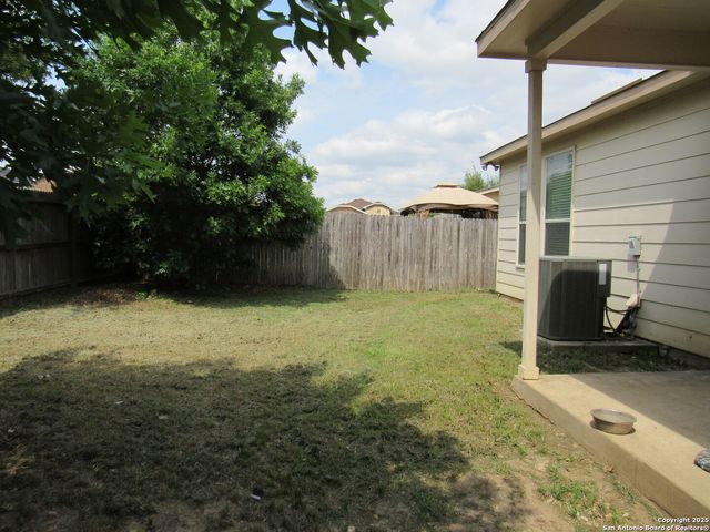 9119 Crown Silver, San Antonio, TX 78254