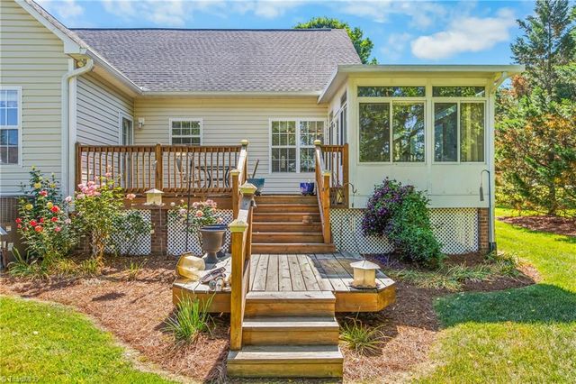 4152 Saint Johns Street, High Point, NC 27265