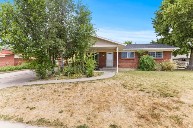 897 E ELM ST, Layton, UT 84041