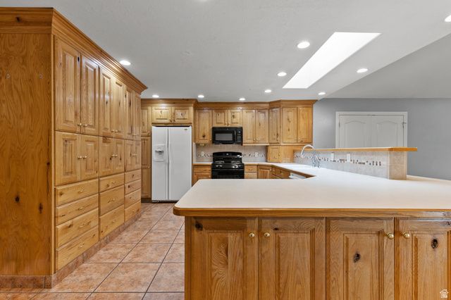 897 E ELM ST, Layton, UT 84041