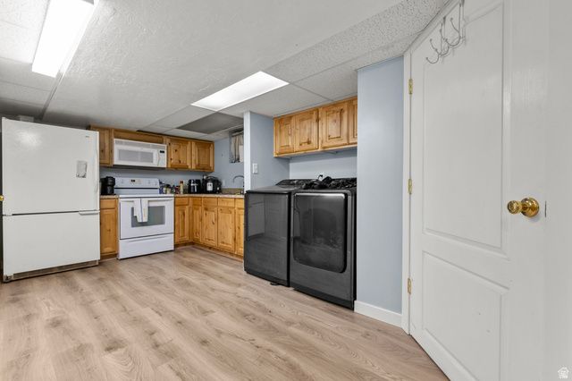 897 E ELM ST, Layton, UT 84041