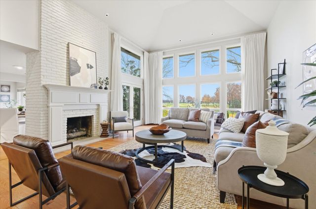 3404 WOODRAIL TERR, Columbia, MO 65203