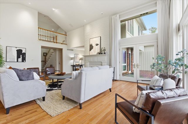 3404 WOODRAIL TERR, Columbia, MO 65203