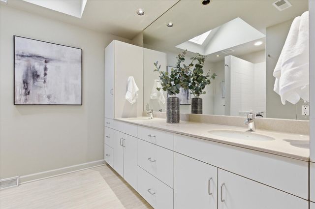 3404 WOODRAIL TERR, Columbia, MO 65203