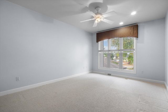 3404 WOODRAIL TERR, Columbia, MO 65203