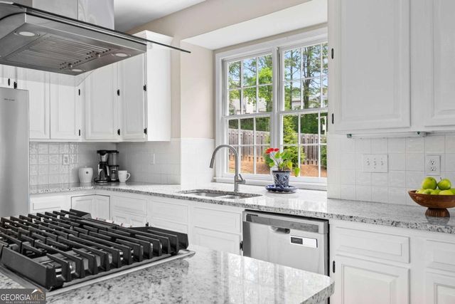 580 Ashvale Overlook, Alpharetta, GA 30005