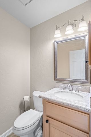105 Wooddale, Euless, TX 76039