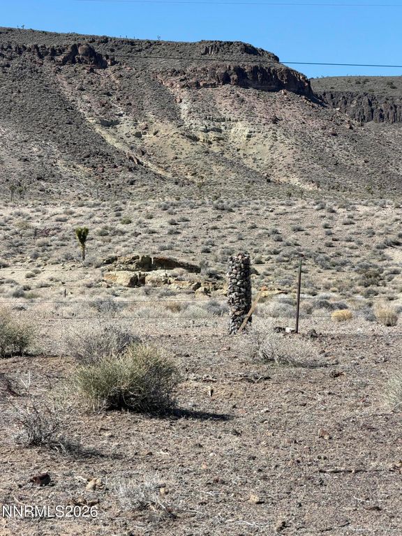 Image 4 of property listing at 405 N 7th Street, Goldfield, NV 89013