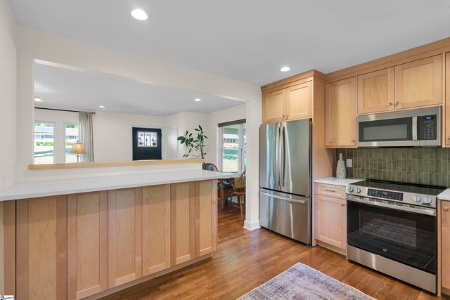 137 Hamilton Avenue, Spartanburg, SC 29302