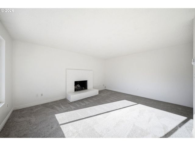 1105 Se 145th Ct, Vancouver, WA 98683